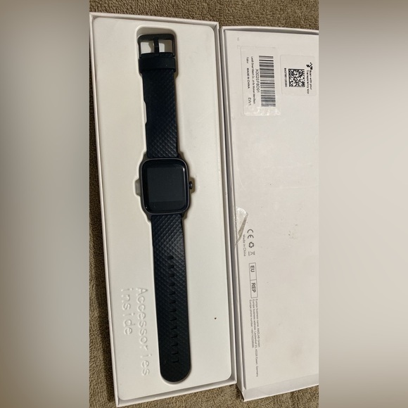 Black letsfit smart watch fitness tracker with heart rate compatible with iphone
